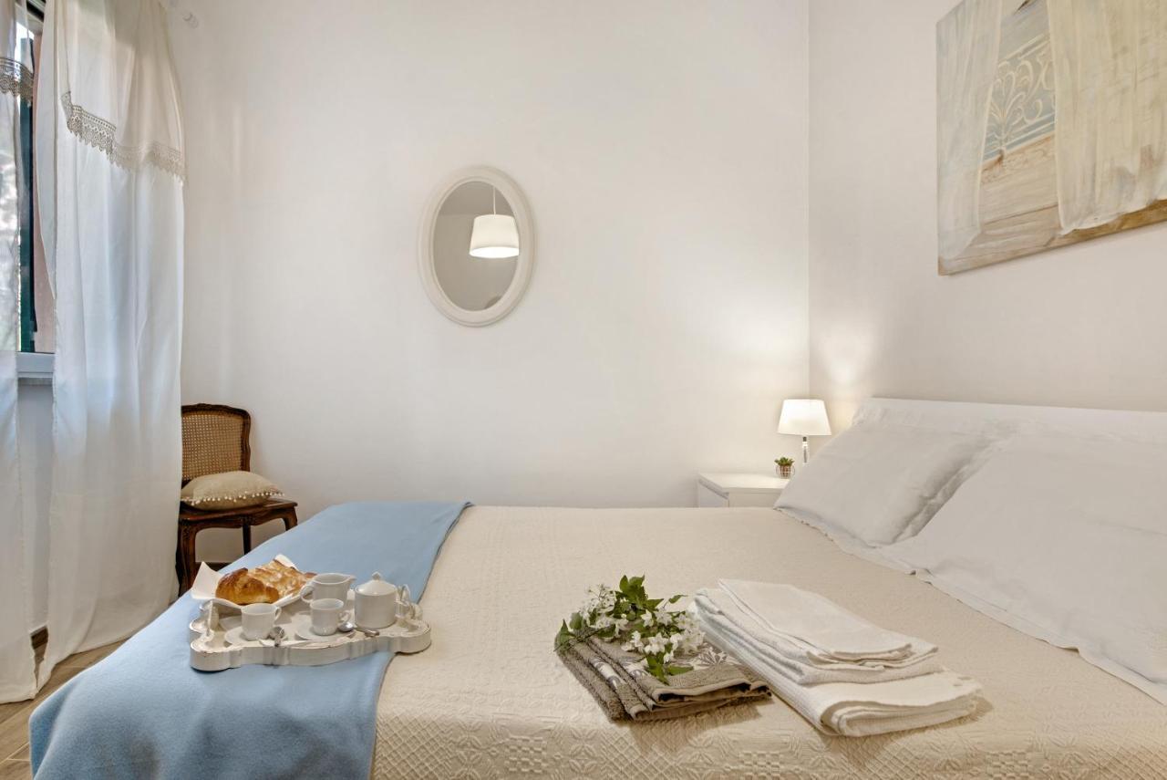 Un'Oasi Al Mare Apartment Монеглия Екстериор снимка